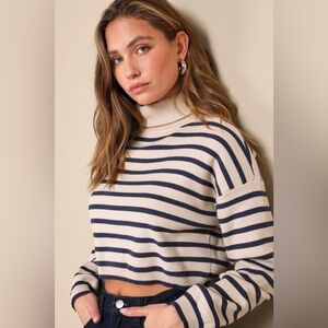 373. Lulu’s Striped Crop Sweater - Cream & Navy